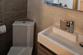 Cockfosters - Apartment - Sleeps 3 - Near Underground