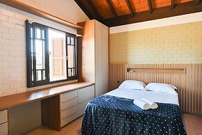 Pousada Hanalie - Praia do Rosa - SC