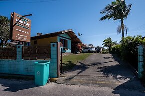 Pousada Hanalie - Praia do Rosa - SC