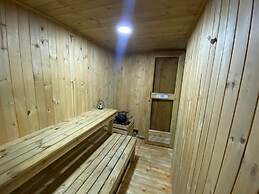 Las Aguas Experience