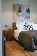 Modern Studio Flat in North London