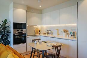 Modern Studio Flat in North London