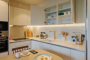 Modern Studio Flat in North London