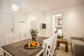 Christin's Lovely House by Corfuescapes