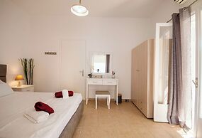 Christin's Lovely House by Corfuescapes