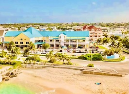 Luxury apartment on the beach nassau