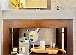 Luxury apartment on the beach nassau