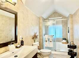 Luxury apartment on the beach nassau