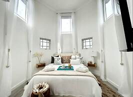 Luxury apartment on the beach nassau