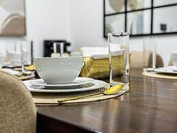 Da'Bryl Luxury Suites