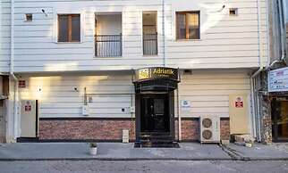 ADRİATİK RESİDENCE