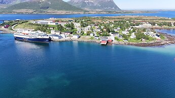 Risøyhamn Kafe