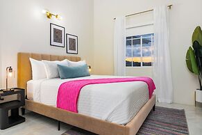 Sunset at ArecaHomes~ Beach Access~ Pool & Water Park