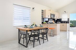 Sunset at ArecaHomes~ Beach Access~ Pool & Water Park