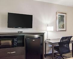 HomeStay Inn & Suites