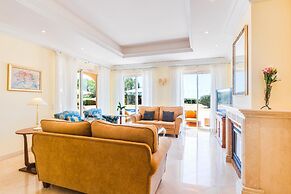 Villa Monte Rei Golf