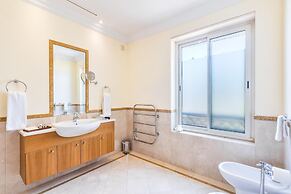 Villa Monte Rei Golf