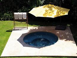 Zapote House