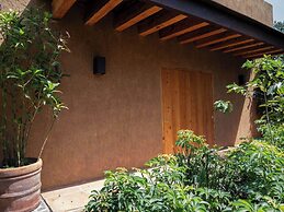 Zapote House