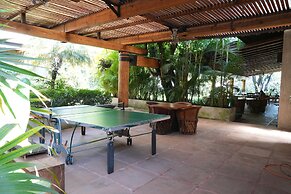 Zapote House
