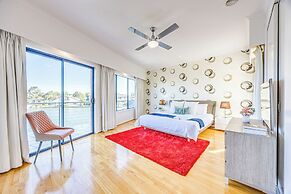 StayAU 6BR Deluxe Lakeview Point Cook