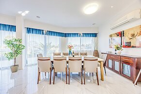 StayAU 6BR Deluxe Lakeview Point Cook