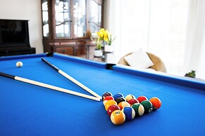 StayAU 6BR Deluxe Lakeview Point Cook