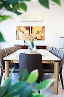 StayAU 6BR Deluxe Lakeview Point Cook