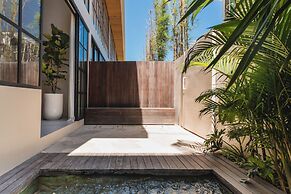 Surf Loft 1 by Alfred in Bali