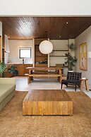 Surf Loft 1 by Alfred in Bali