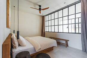 Surf Loft 1 by Alfred in Bali