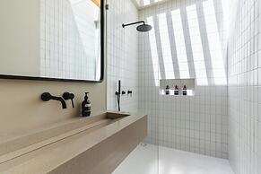 Surf Loft 1 by Alfred in Bali