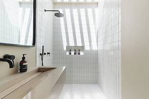 Surf Loft 1 by Alfred in Bali