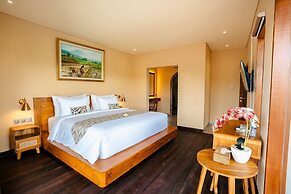 Kari Senja Luxury Villa