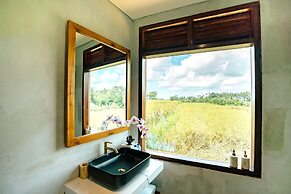 Kari Senja Luxury Villa