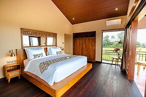 Kari Senja Luxury Villa