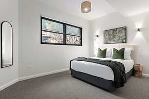 The Henrietta Apartments by Urban Rest