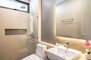 Villa Close to Fisherman's - KBR26