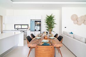 Villa Close to Fisherman's - KBR26