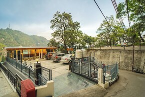 Winterfell Stays Mussoorie