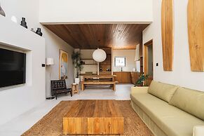 Surf Loft 2 by Alfred in Bali