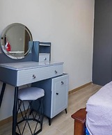 Studio Apartment by Away Homes Rentals