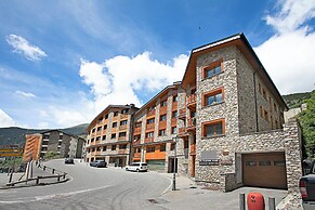 El Tarter Spacious Ski Apartment