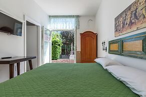 4102 Villetta Delle Muse by Barbarhouse