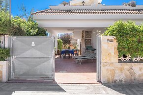 4102 Villetta Delle Muse by Barbarhouse