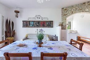 4102 Villetta Delle Muse by Barbarhouse