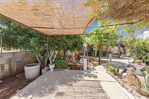 4102 Villetta Delle Muse by Barbarhouse