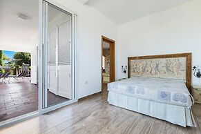 4102 Villetta Delle Muse by Barbarhouse