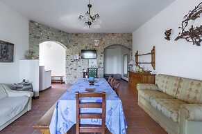 4102 Villetta Delle Muse by Barbarhouse