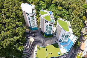 Tropical View Apartment C36 at Oceana